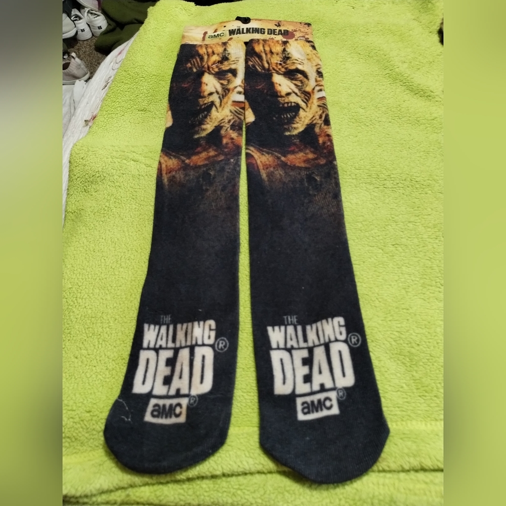 NWT AMC With Tags 2016 Walking Dead Socks, One Size fits Most